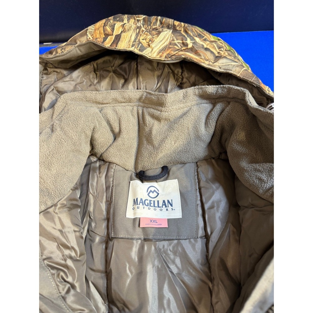 Magellan Outdoors Camo Waterproof Hooded Jacket Women's XXL - Picture 6 of 14